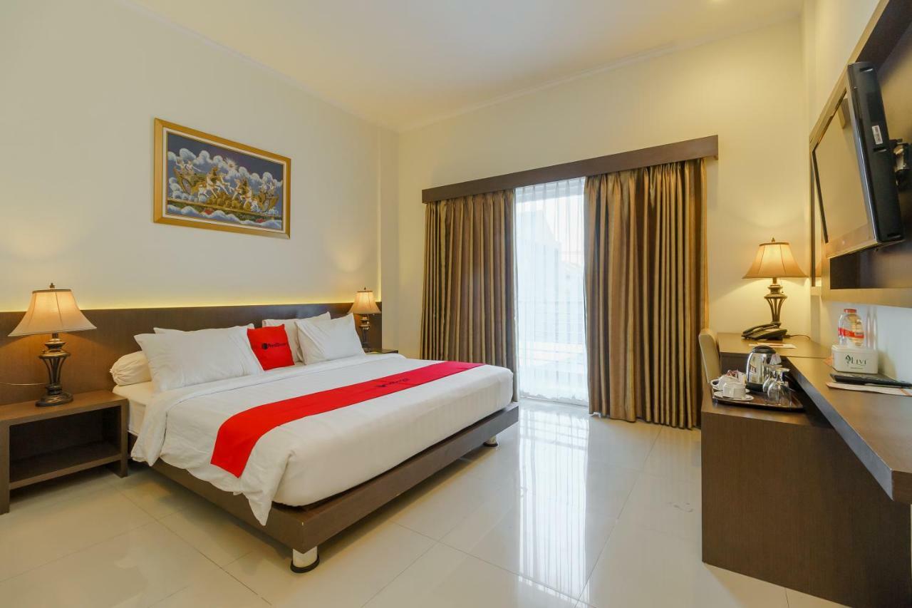 Hotel Reddoorz Premium @ Alqueby